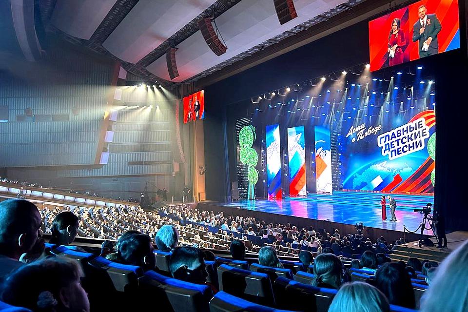 «Главные детские песни» прозвучали в Кремле для семей участников СВО